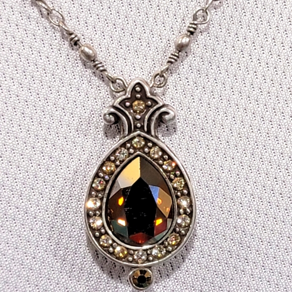 EXTREMELY RARE BRIGHTON AMERICAN BEAUTY TOPAZ  CRYSTAL  NECKLACE NWOT - Picture 2 of 8